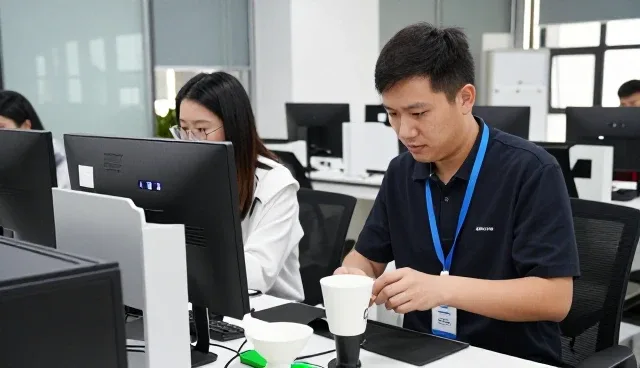 海口美兰微扣广告制作服务中心分享视觉识别设计使用优势